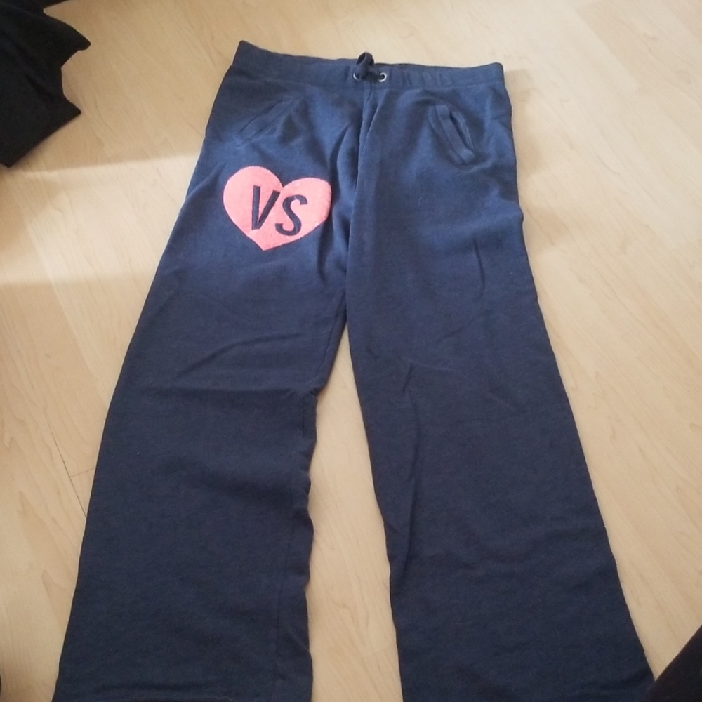 Victoria's secret angel loungers